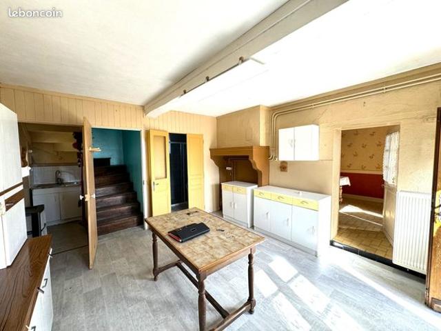 Maison vente à Charolles, Saint-yan