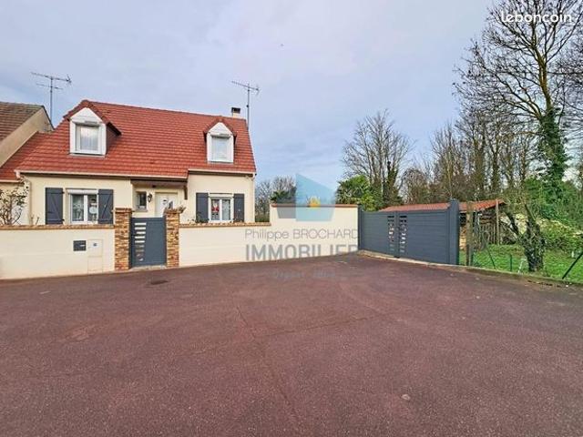 Maison vente à Ecouen, Martinique