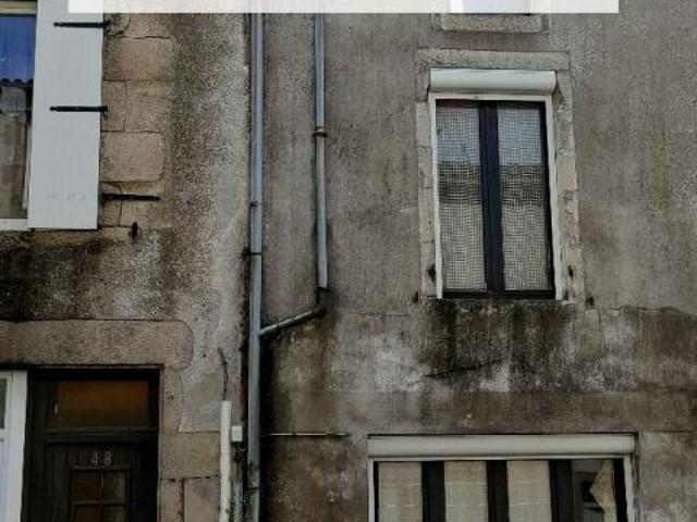 Maison vente à La Roche-sur-Yon, Mortagne-sur-sèvre