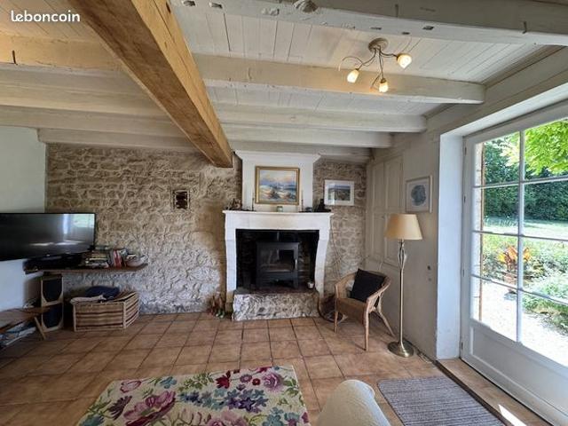 Maison vente à Cognac, Brossac