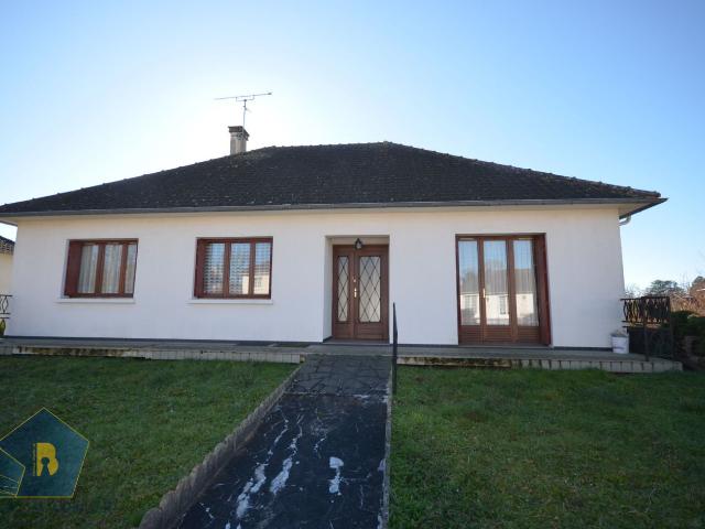 Maison vente à Aubusson, Boussac-bourg