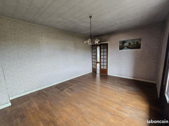 Maison vente à Bourg-en-Bresse, Crottet