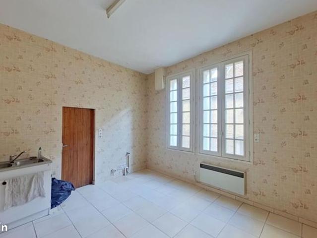Maison vente à Loches, Montrésor