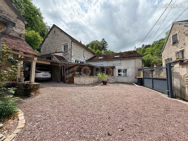 Maison vente à Avallon, Molosmes