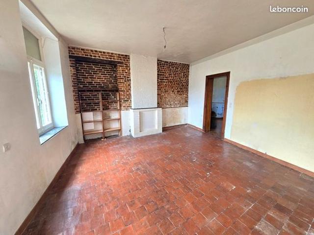 Maison vente à Avesnes-sur-Helpe, Wignehies