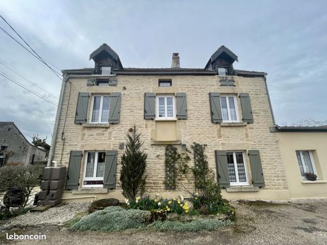 Maison vente à Montbard