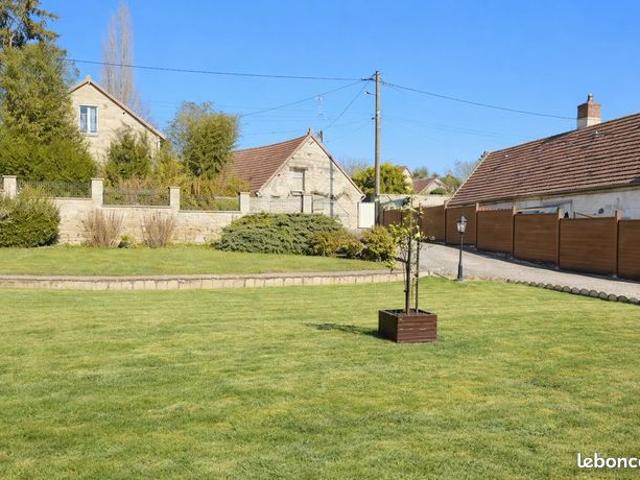 Maison vente à Senlis, Fleurines
