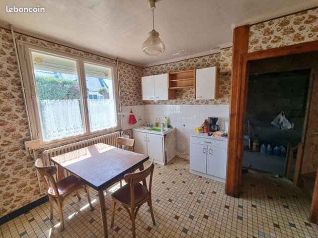 Maison vente à Guingamp, Bretagne