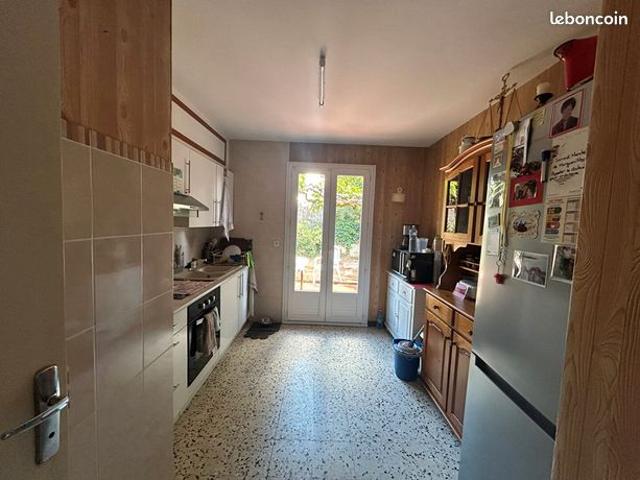 Maison vente à Nîmes, Bezouce