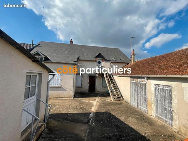 Maison vente à Saint-Amand-Montrond, Saint-baudel