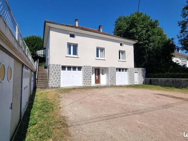 Maison vente à Nontron, Piégut-pluviers