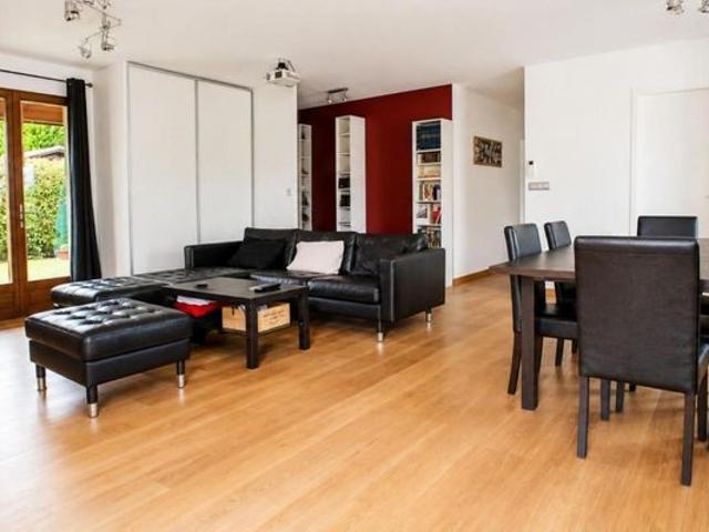 Maison vente à Bordeaux, Beychac-et-caillau
