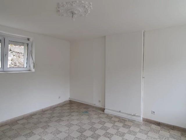 Maison location à Avesnes-sur-Helpe, Fourmies