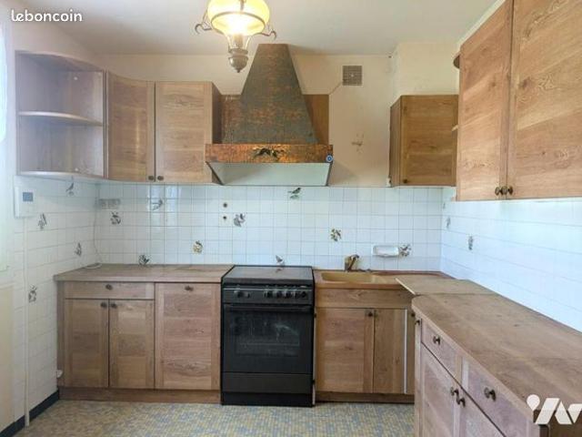 Maison vente à Sainte-Maure-de-Touraine, Indre-et-Loire