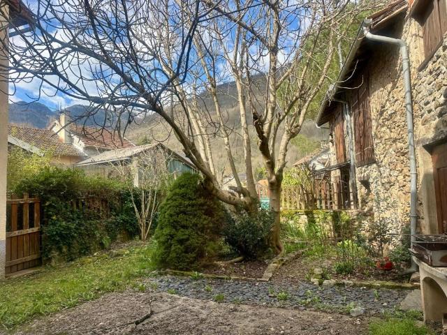 Maison vente à Foix, Château-verdun