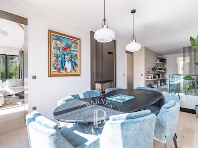 Maison vente à Versailles, La Celle-saint-cloud