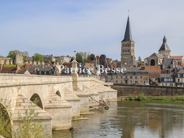 Maison vente à Cosne-Cours-sur-Loire, La Charité-sur-loire