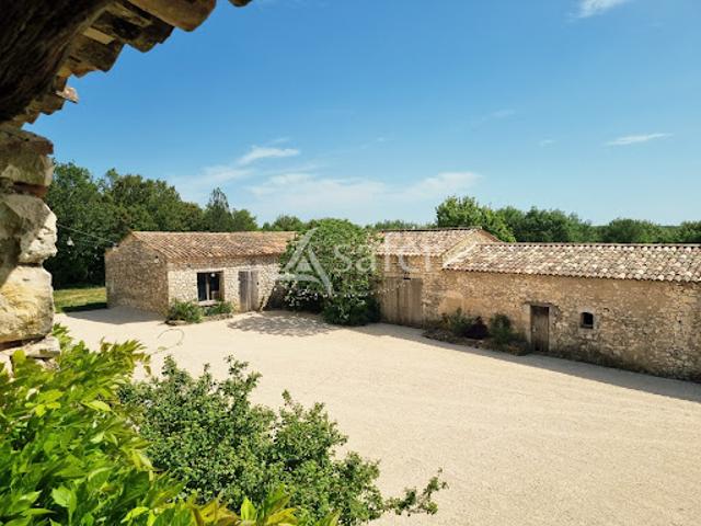 Maison vente à Alès, Barjac