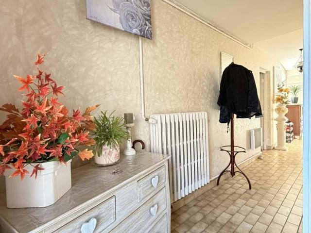 Maison vente à Laon, Veslud