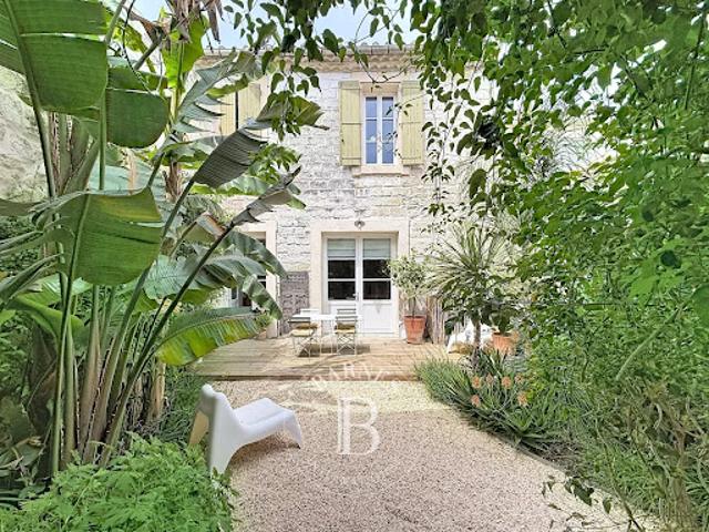 Maison vente à Nîmes, Aigues-mortes