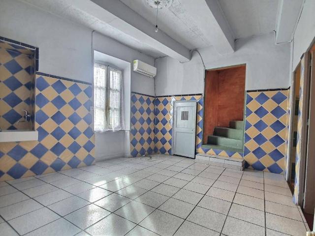 Maison vente à Sainte-cécile-les-vignes