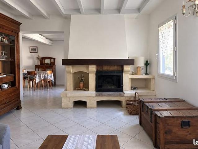Maison vente à Les Peintures, Gironde