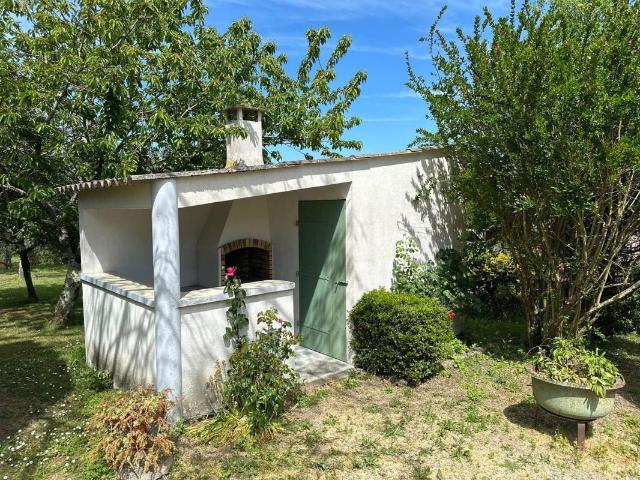 Maison vente à Saintes, Barzan