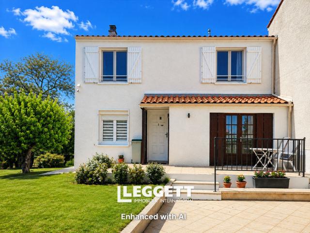 Maison vente à Chabanais, Charente