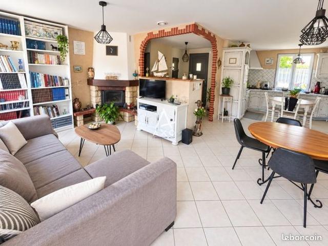 Maison vente à La Roche-sur-Yon, La Bruffière
