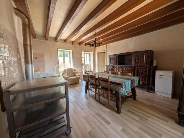 Maison vente à Les Grosliers, Châtel-Guyon