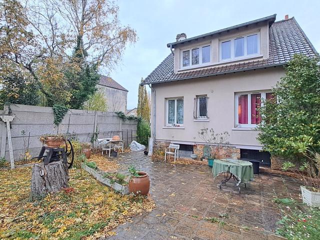 Maison vente à Rambouillet, Magny-les-hameaux