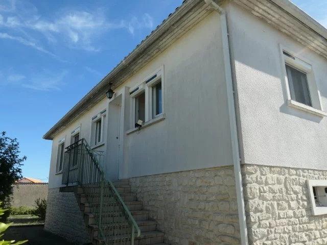 Maison vente à La Chaudronne, Cognac