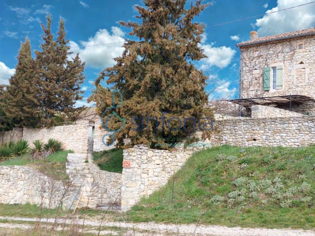Maison vente à Nîmes, Lussan