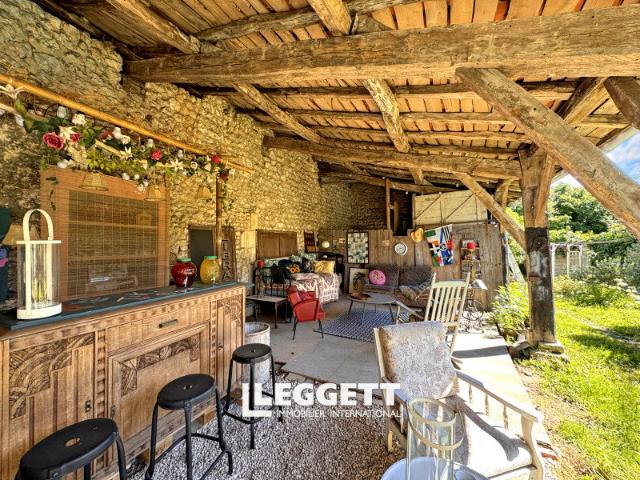 Maison vente à Angoulême, Montmoreau-saint-cybard
