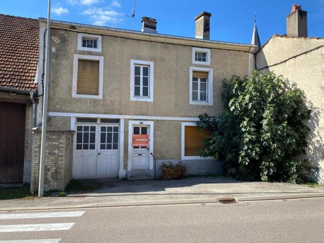 Maison vente à Neufchâteau, Coussey