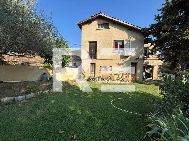 Maison vente à Les Trois Ponts, Nîmes