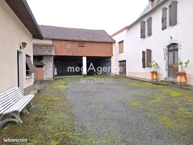 Maison vente à Bagnères-de-Bigorre, Avezac-prat-lahitte