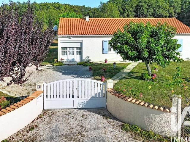Maison vente à La Belletrie, Saint-Germain-de-Lusignan