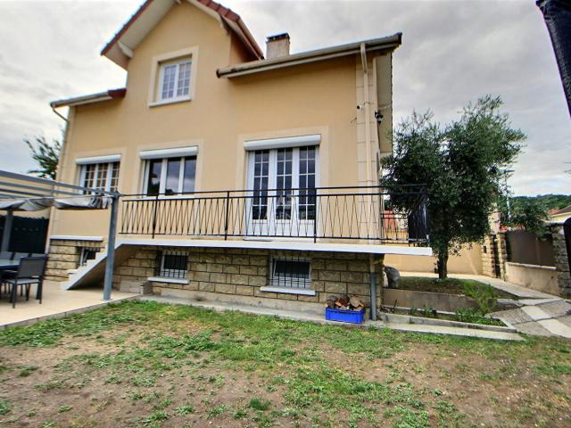 Maison vente à Saint-Germain-en-Laye, Chanteloup-les-vignes