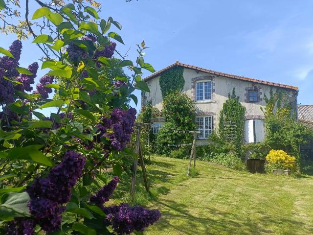 Maison vente à La Pommeraie-sur-Sèvre, Sèvremont
