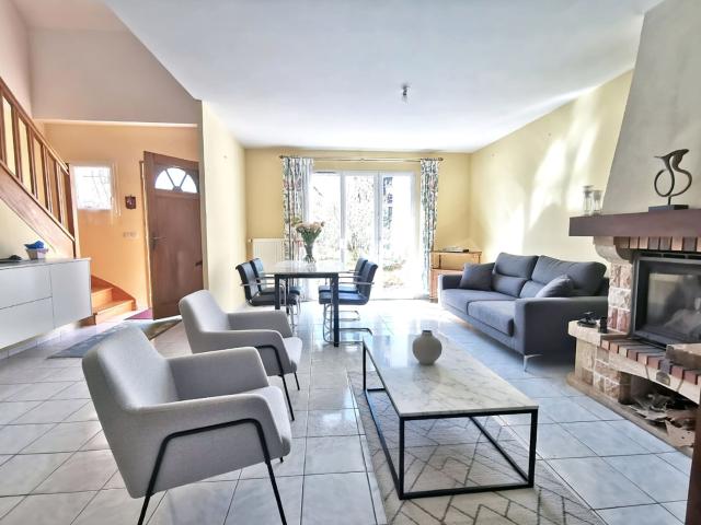 Maison vente à Rambouillet, Magny-les-hameaux