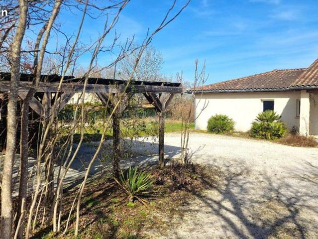 Maison vente à Cahors, Lalbenque