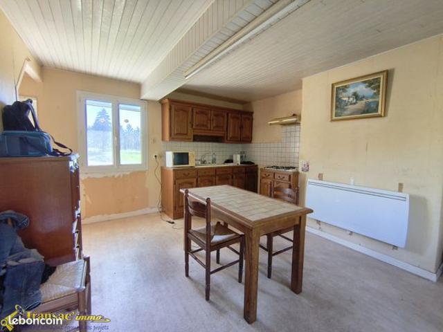 Maison vente à Thiers, Escoutoux