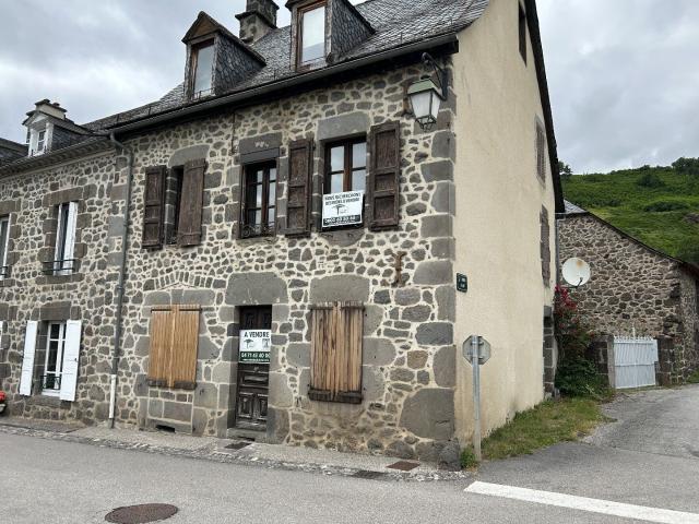 Maison vente à Saint-Martin-Valmeroux