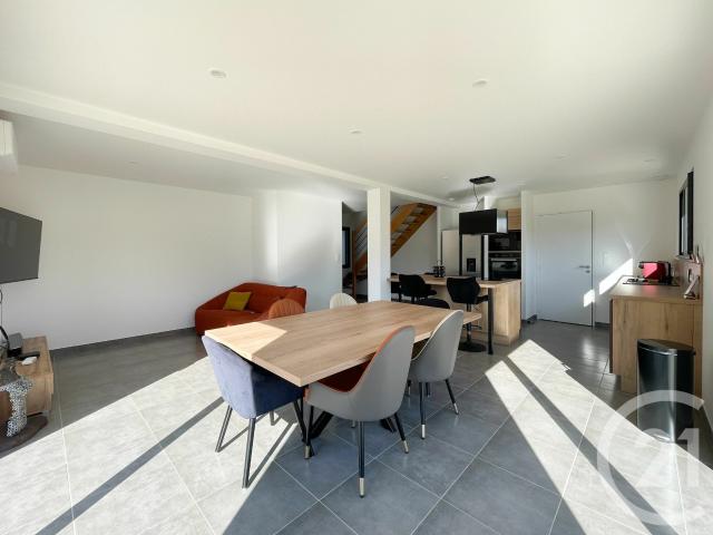 Maison vente à France métropolitaine, Château-gontier