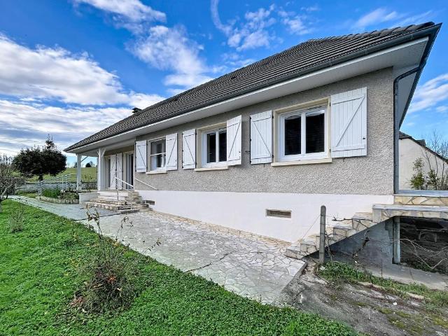Maison vente à Oloron-Sainte-Marie, Lasseube