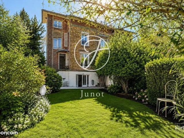 Maison vente à Nanterre, Garches