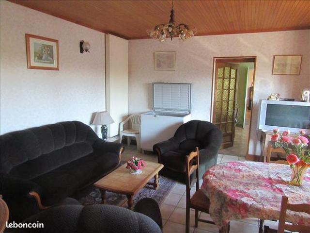 Maison vente à Cahors, Vaylats