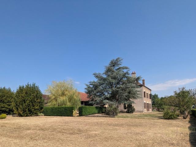 Maison vente à Louhans-Châteaurenaud, La Chapelle-saint-sauveur