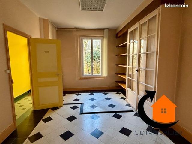 Maison vente à Nogent-le-Rotrou, La Loupe
